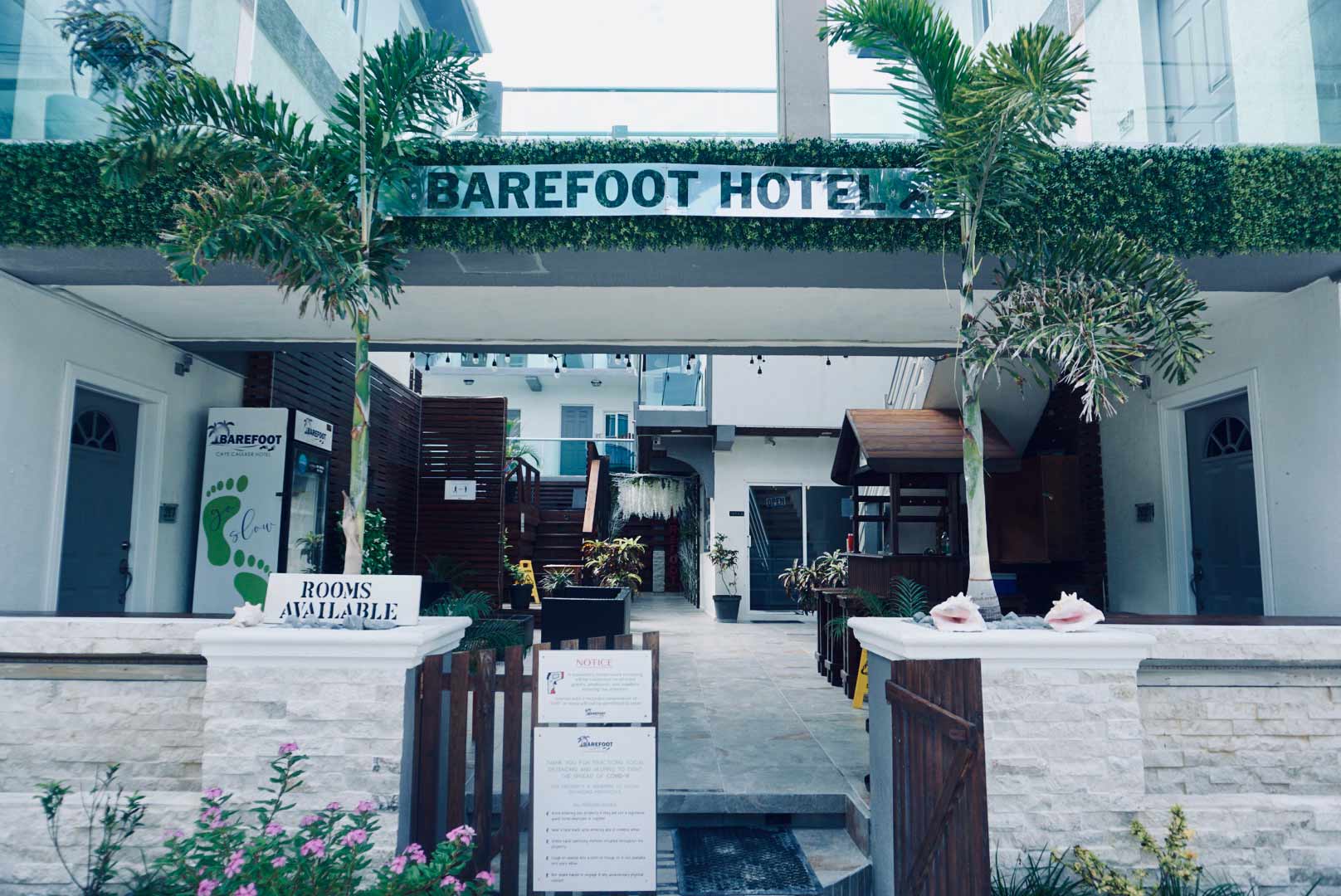 Barefoot-Caye-Caulker-Hotel-1.jpg